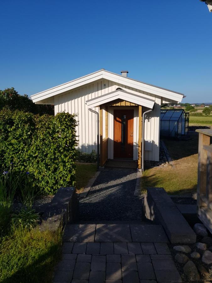 Stuga I Gamla-Koepstad Traslovslage Экстерьер фото